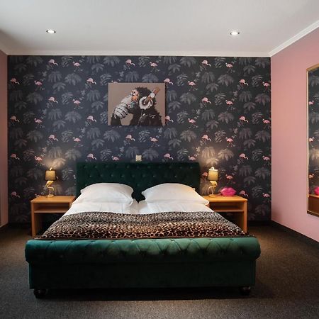 Smarthotel Flamingo Self Check-In Гисен Экстерьер фото