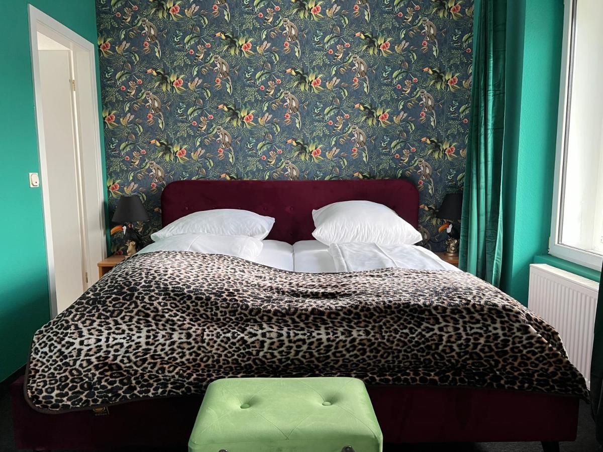 Smarthotel Flamingo Self Check-In Гисен Экстерьер фото